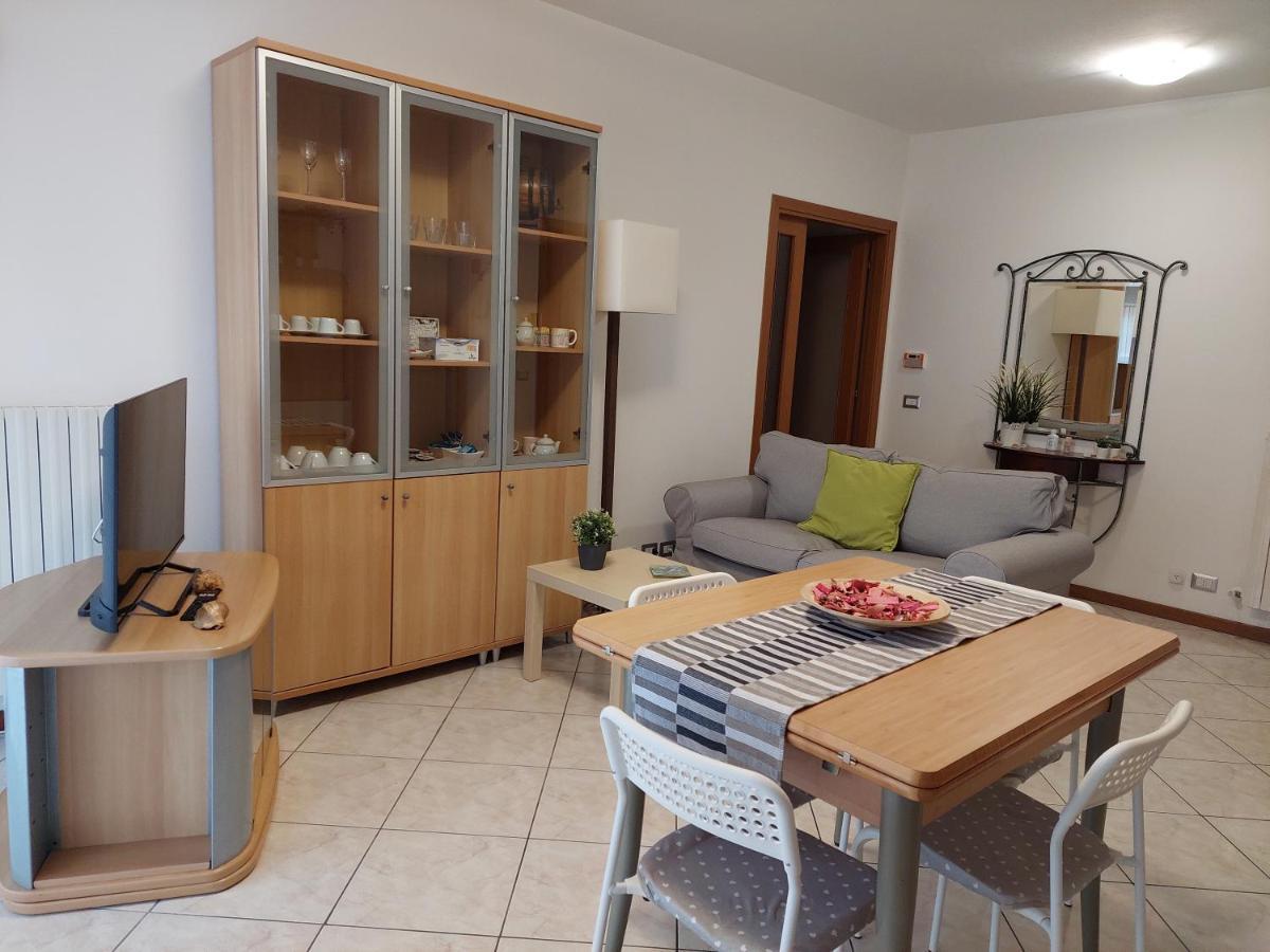 Apartamento La Conchiglia Porto SantʼElpidio Exterior foto
