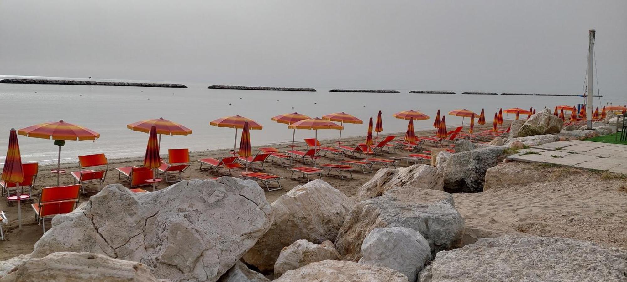 Apartamento La Conchiglia Porto SantʼElpidio Exterior foto