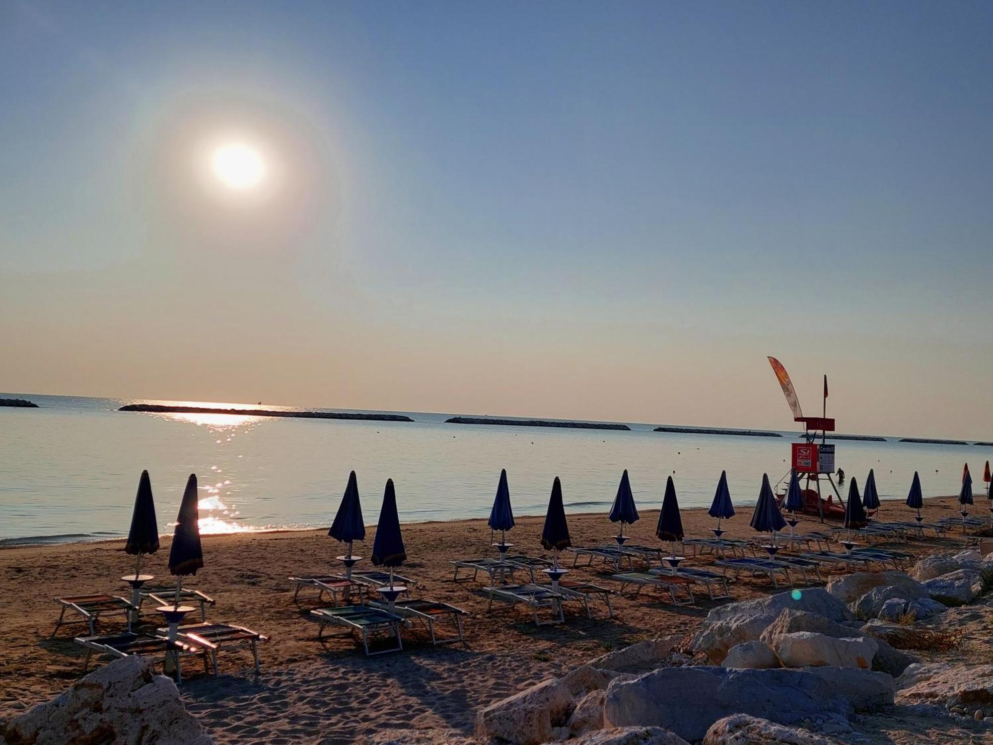 Apartamento La Conchiglia Porto SantʼElpidio Exterior foto